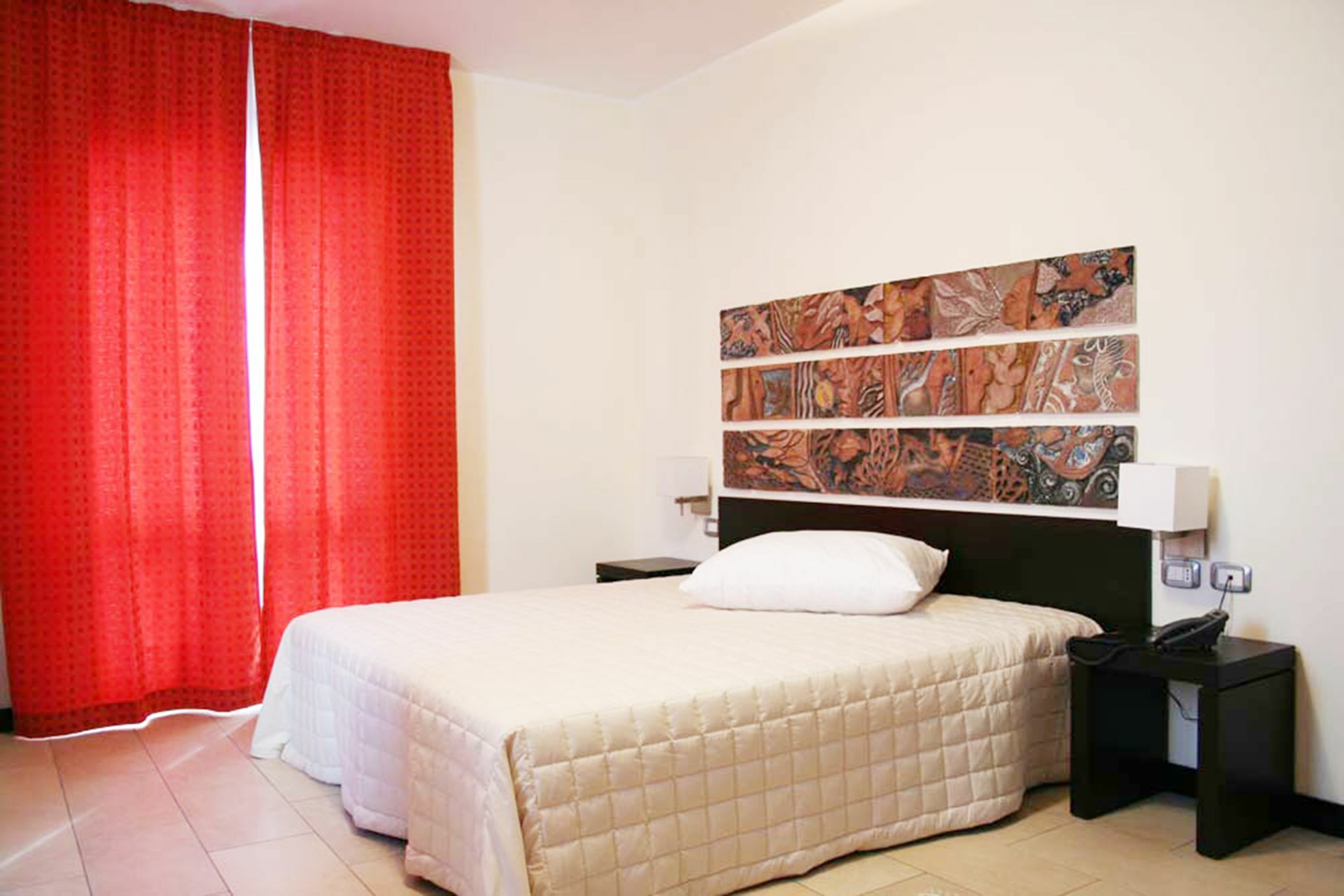Hotel Al Ritrovo Castelluzzo Bagian luar foto